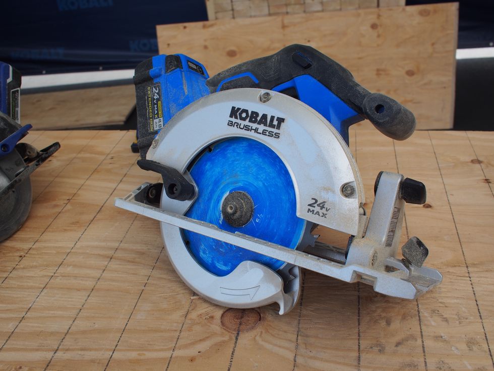 Kobalt 24v deals circular saw