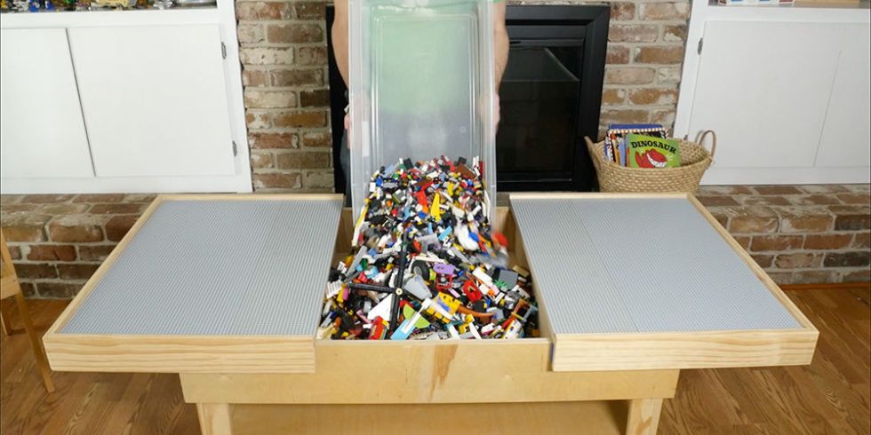 DIY Sliding Lego Table Keeps All Those 