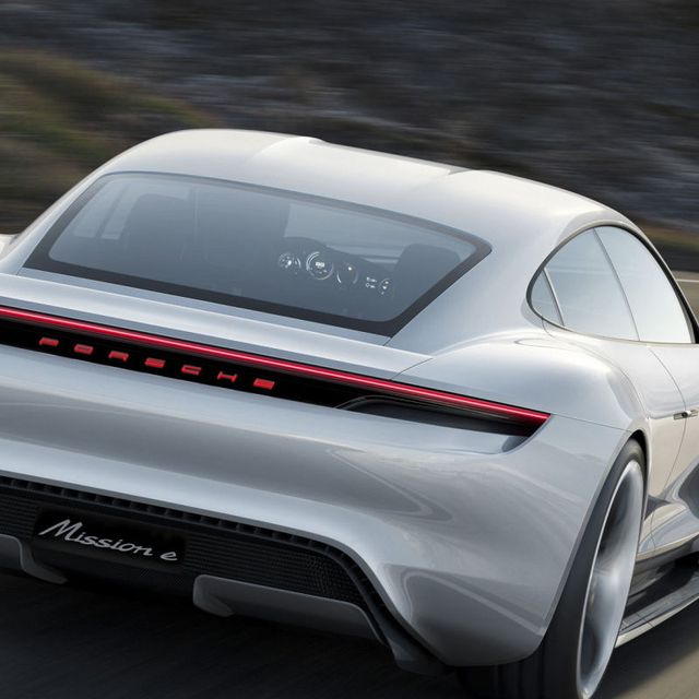 There's always reason to be worried when a legendary automaker veers into a new technology, but the very pretty Mission E has us excited for the electric car(s) Porsche is cooking up. The future looks bright in Stuttgart.