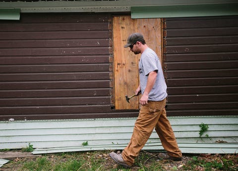 Certainteed Class Action Says Vinyl Siding Is Defective Top Class Actions