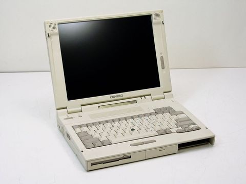 Laptop, Netbook, Electronic device, Technology, Screen, Personal computer, Laptop part, Computer, Electronics, Display device, 