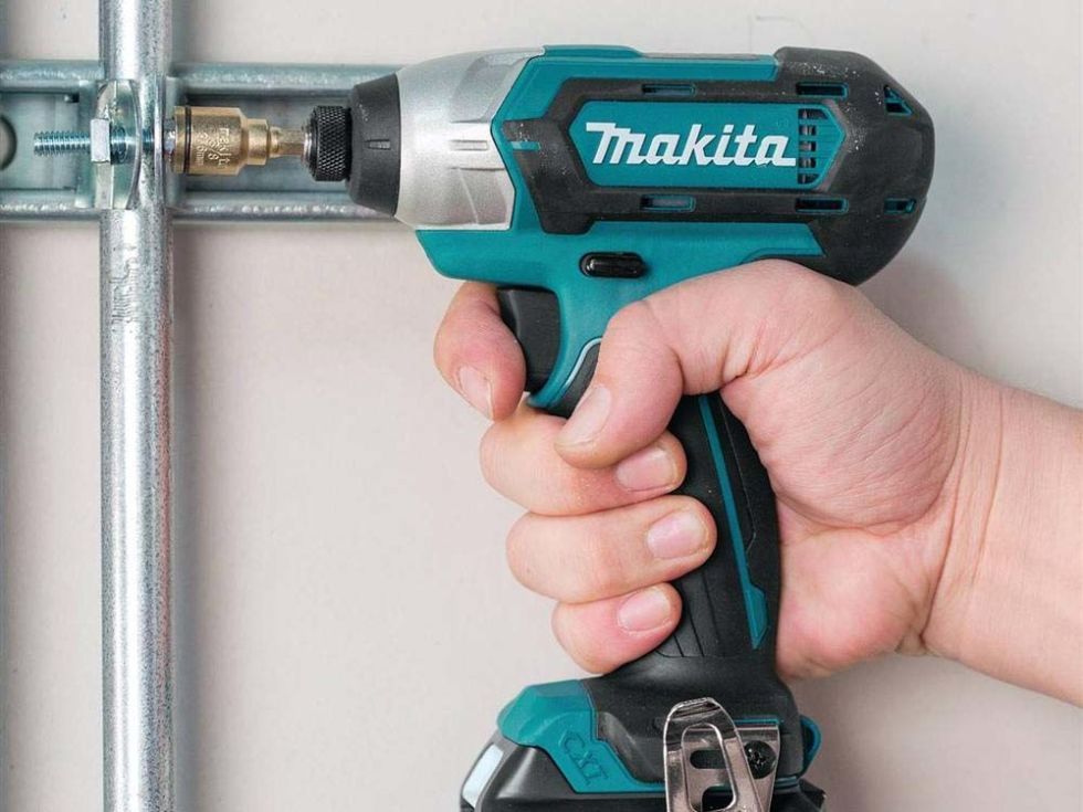 Makita fd06r1 best sale cordless drill