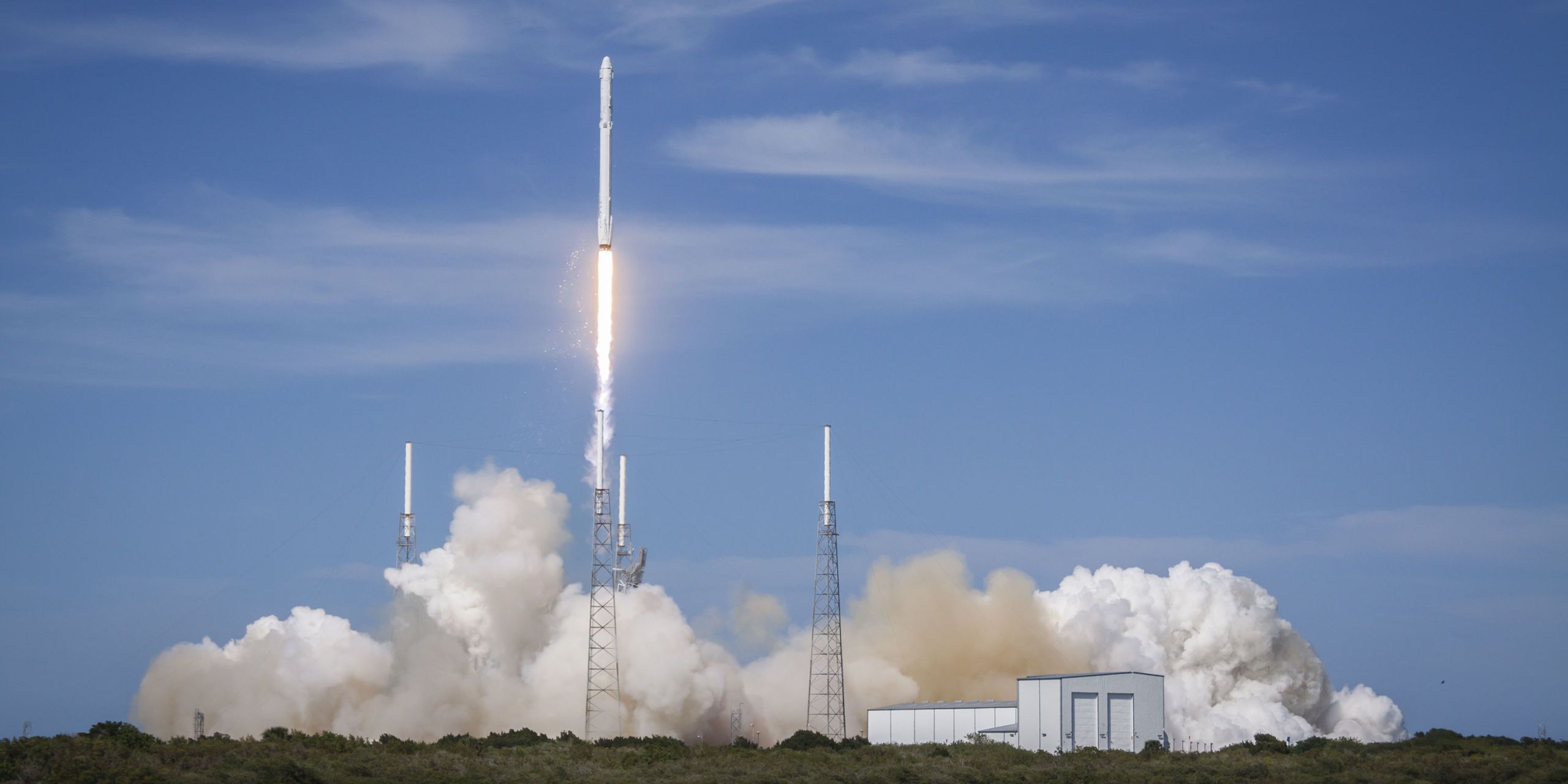 Watch Tonight's SpaceX Launch Live Right Here