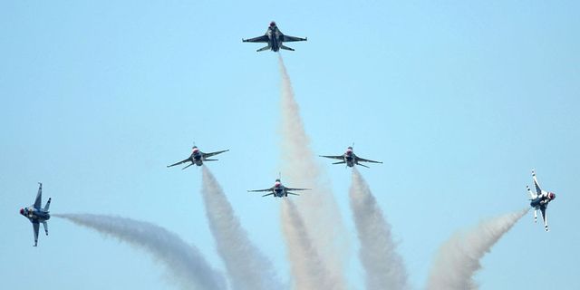 Thunderbird Jet Crashes After Flyover at Air Force Academy Commencement