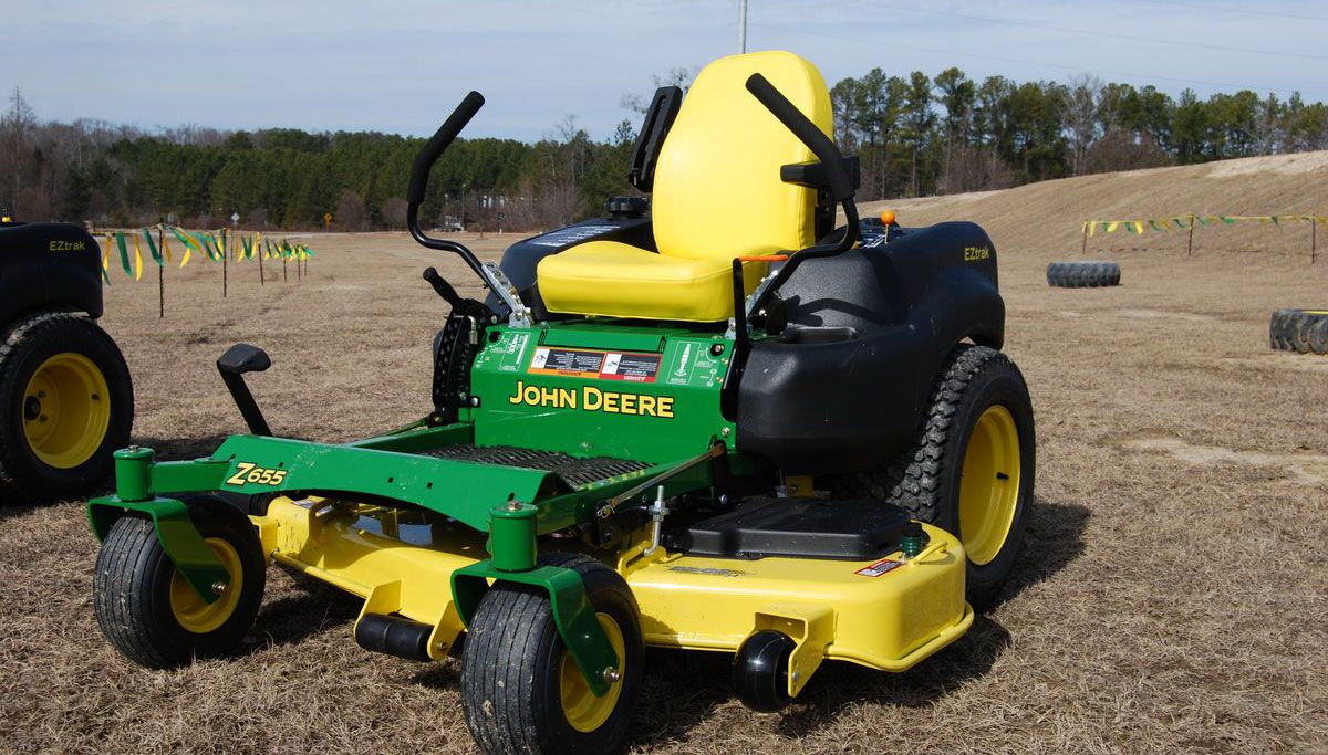 John deere zero online turn with steering wheel