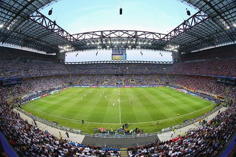 20 of the World's Most Impressive Stadiums