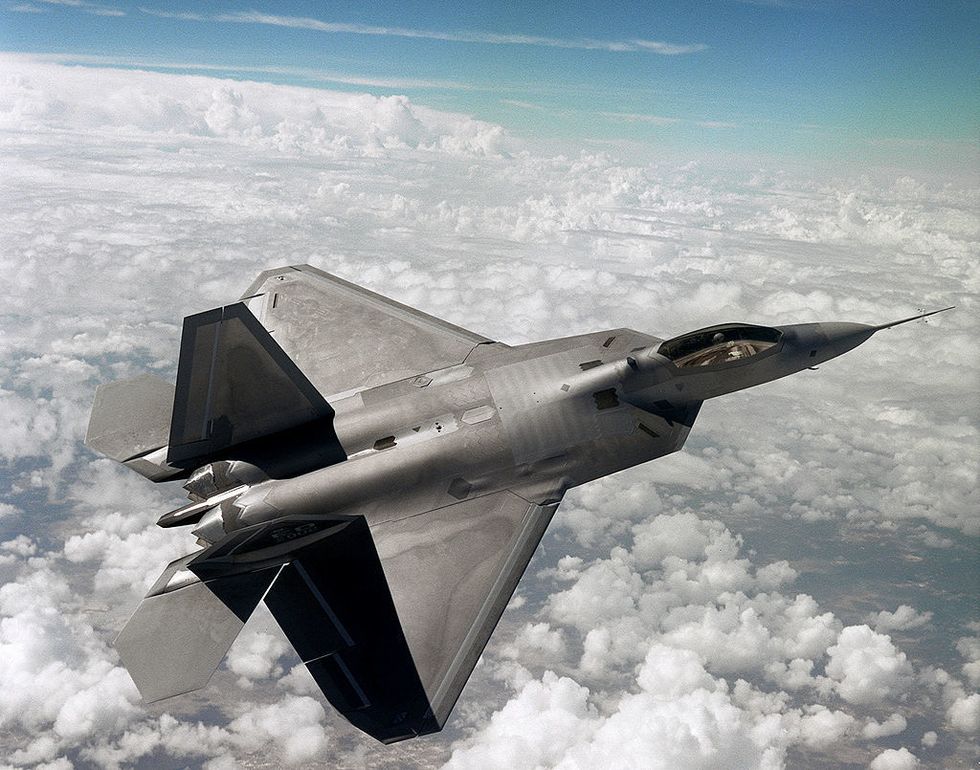 How the F-22 and F-35 Would Fight the War of 2026