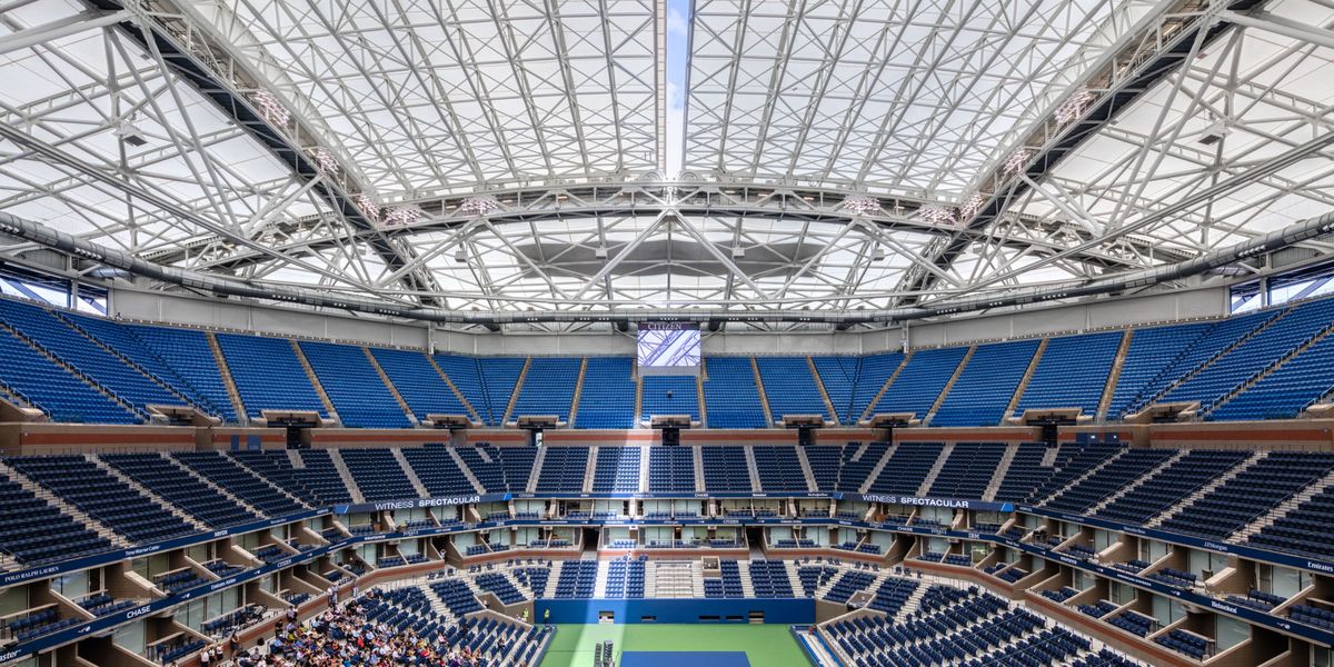 Retractable roof gives Arthur Ashe Stadium a new look - The Boston Globe