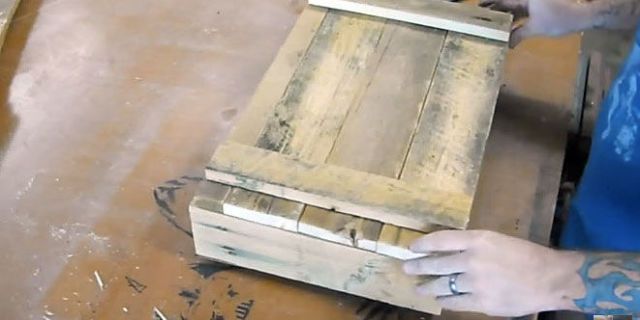 You Can Build a Wooden Ammo Box From a Pallet