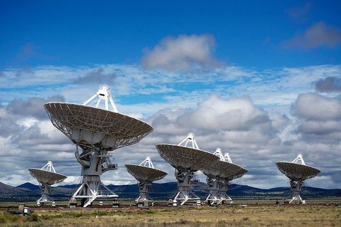 Very Large Array Radio Telescopes