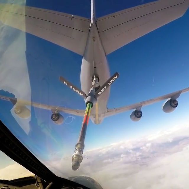 What The Pilot Sees When A B-1 Bomber Flies Upside-Down