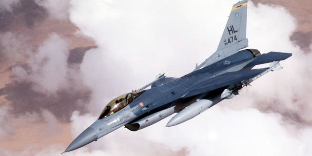 f-16-fighting-falcon.jpg