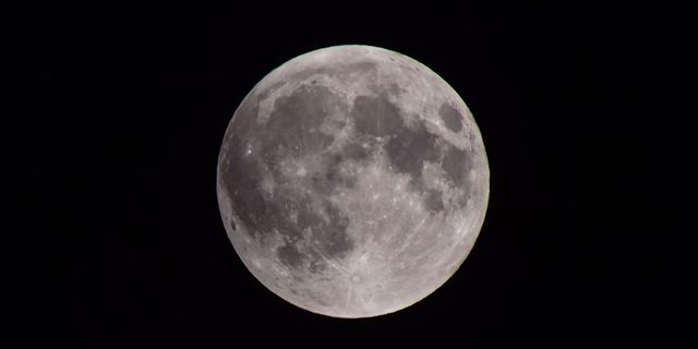 A Large Harvest Moon Will Be Eclipsed Tonight