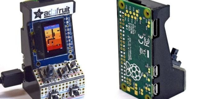 This Tiny Working Arcade Cabinet Has A Screen The Size Of