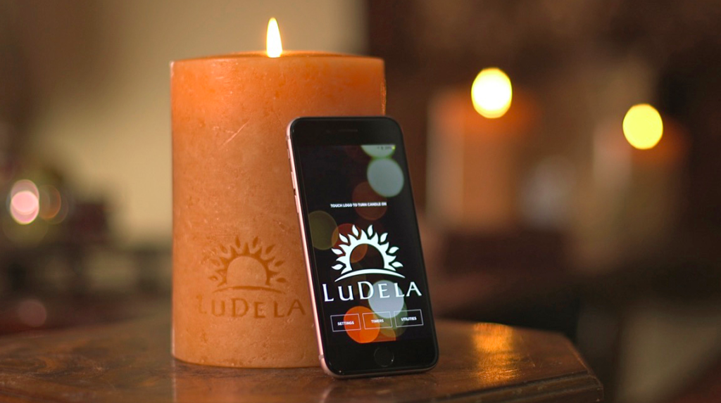 LuDela smart candle