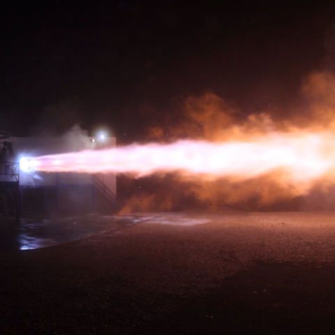 spacex-raptor-test-fire.jpg