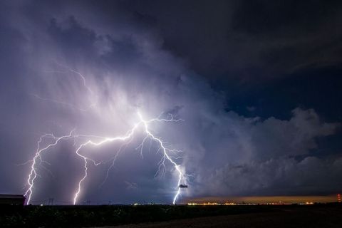 29 Amazing Photos From a Bona Fide Storm Chaser