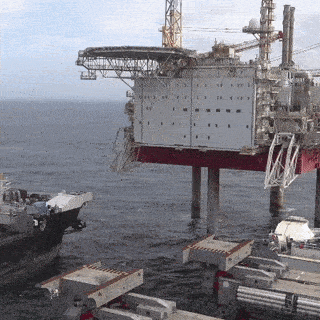 Offshore drilling, Technology, Machine, Drilling rig, Oil rig, Semi-submersible, Ship, Crane, Naval architecture, Water transportation, 