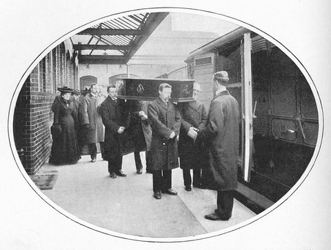 Mourners boarding the London Necropolis Railroad