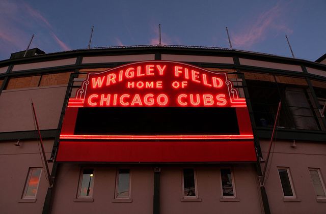 Chicago Wrigley Brick/Ivy Gift Set - Great Chicago Gifts