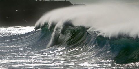 Scientist Confirm the Largest Wave Ever Recorded