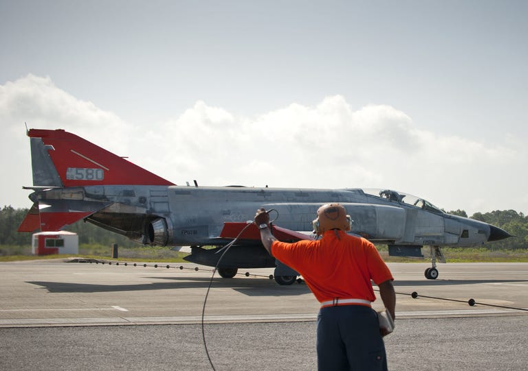 the us air force will hold a final flight ceremony tomorrow december 21 to commemorate the end of the f 4 phantom ii fighters service - Pictures Of 4 the us air force will hold a final flight ceremony tomorrow december 21 to commemorate the end of the f 4 phantom ii fighters service - Pictures Of 4