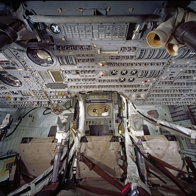 Cockpit, Aerospace engineering, Aircraft, Aviation, Air travel, Space, Aerospace manufacturer, Flight instruments, Engineering, Airline, 