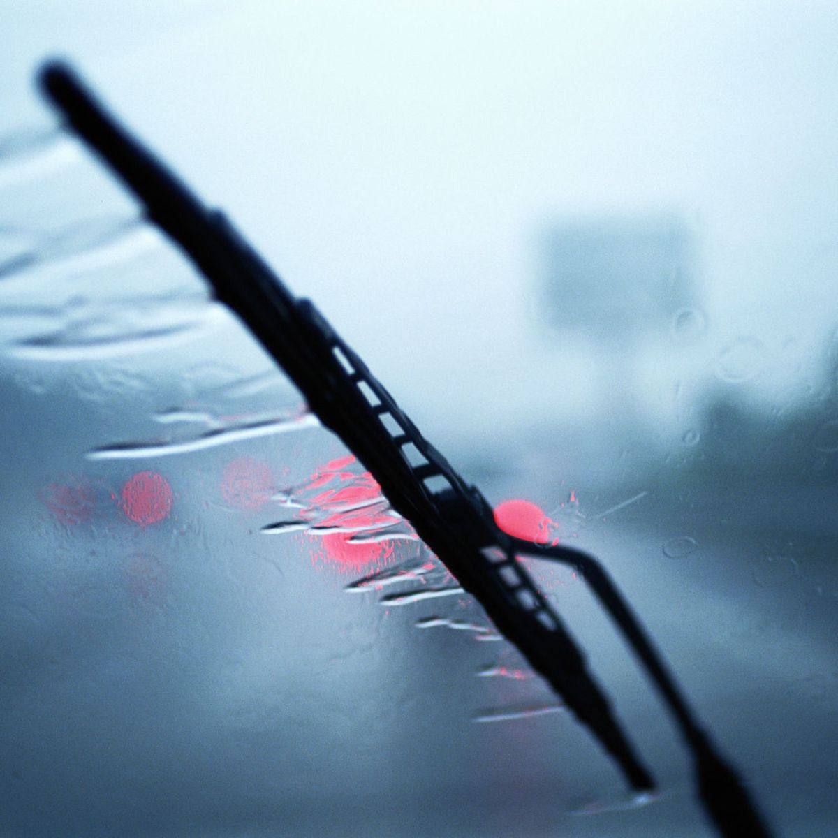 Are Rear Windshield Wipers Legally Required?