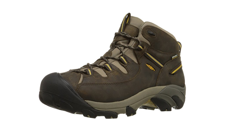 12 Best Hiking Boots of 2018 - Men's Hiking Shoes for Short Hikes or ...