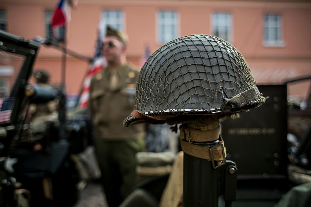 Ww2 store army helmet