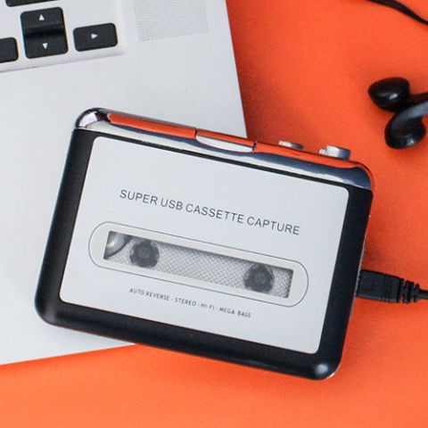 Compact cassette, Electronics, Musical instrument accessory, Electronic device, Technology, Gadget, Electronics accessory, Cassette deck, 