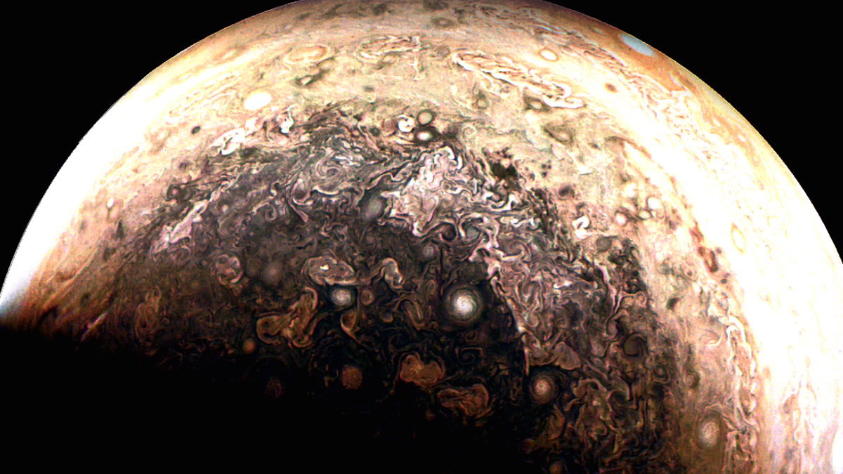 Does Jupiter Have a Solid Core? - Universe Today
