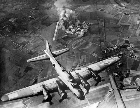 B 17 Flying Fortress Ride World War Ii Planes