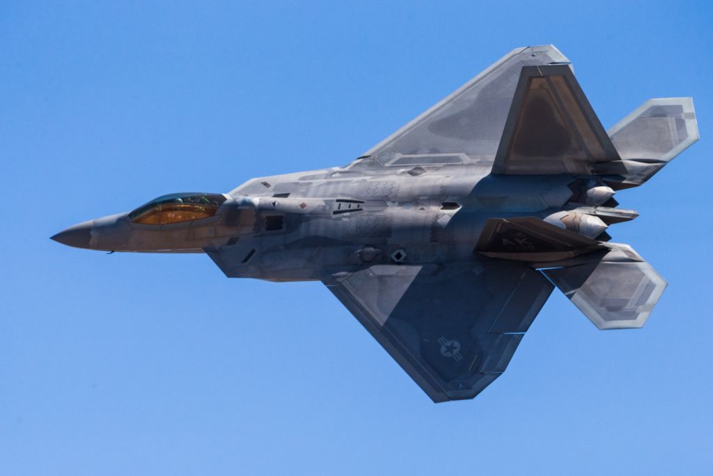 Amazing : F-22 Raptor Be Deadlier Than Ever and Could Fly Until 2060