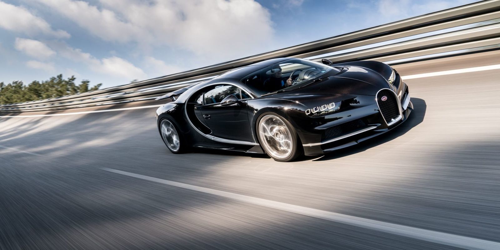 Here's Every New Car On Sale That Goes 200 MPH or Faster