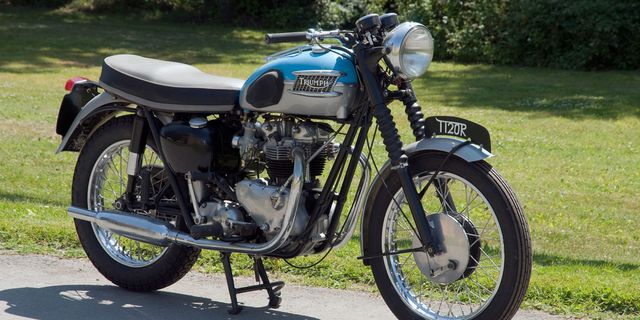 Classic 1960s racing motorcycle added to Ride 4