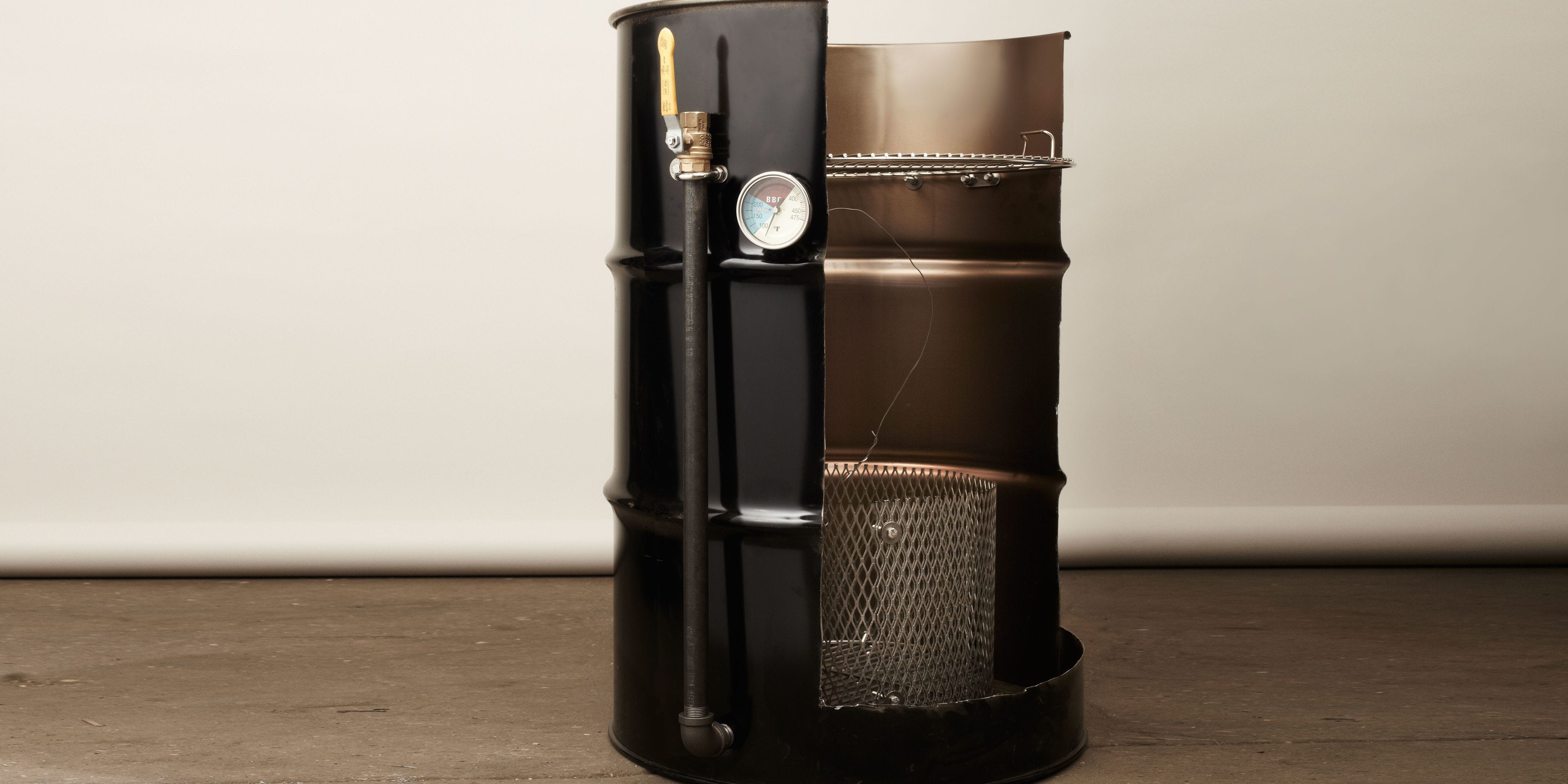 55 Gallon Drum Smoker | Projects Using 55 Gallon Drum 