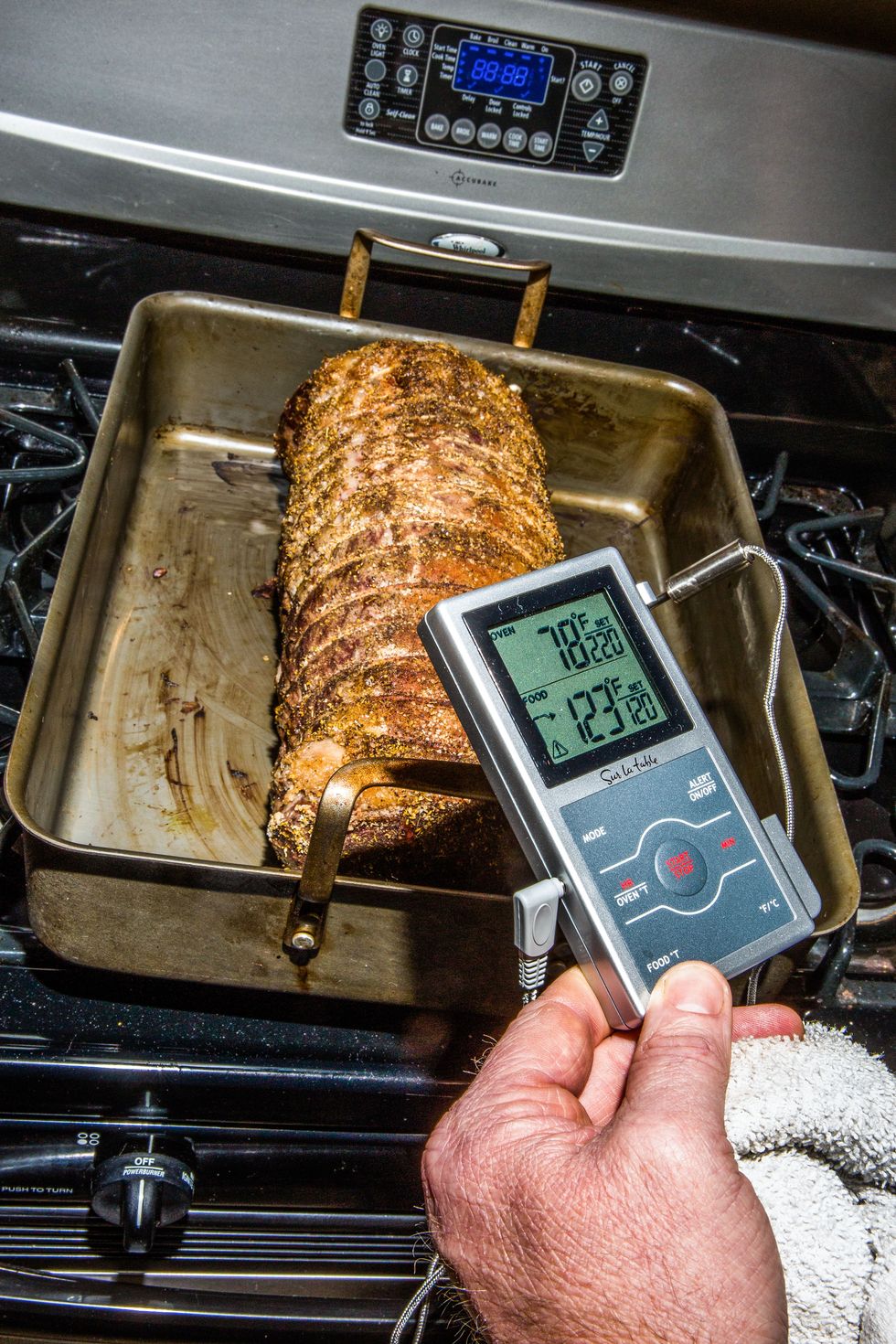 Cooking & Kitchen Tips : How to Insert a Meat Thermometer in a