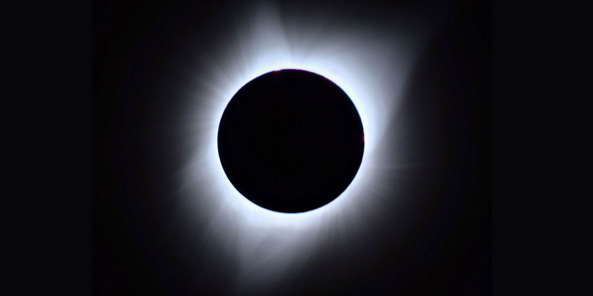 Total Solar Eclipse in Tennessee - The Cosmic Weirdness of Solar ...