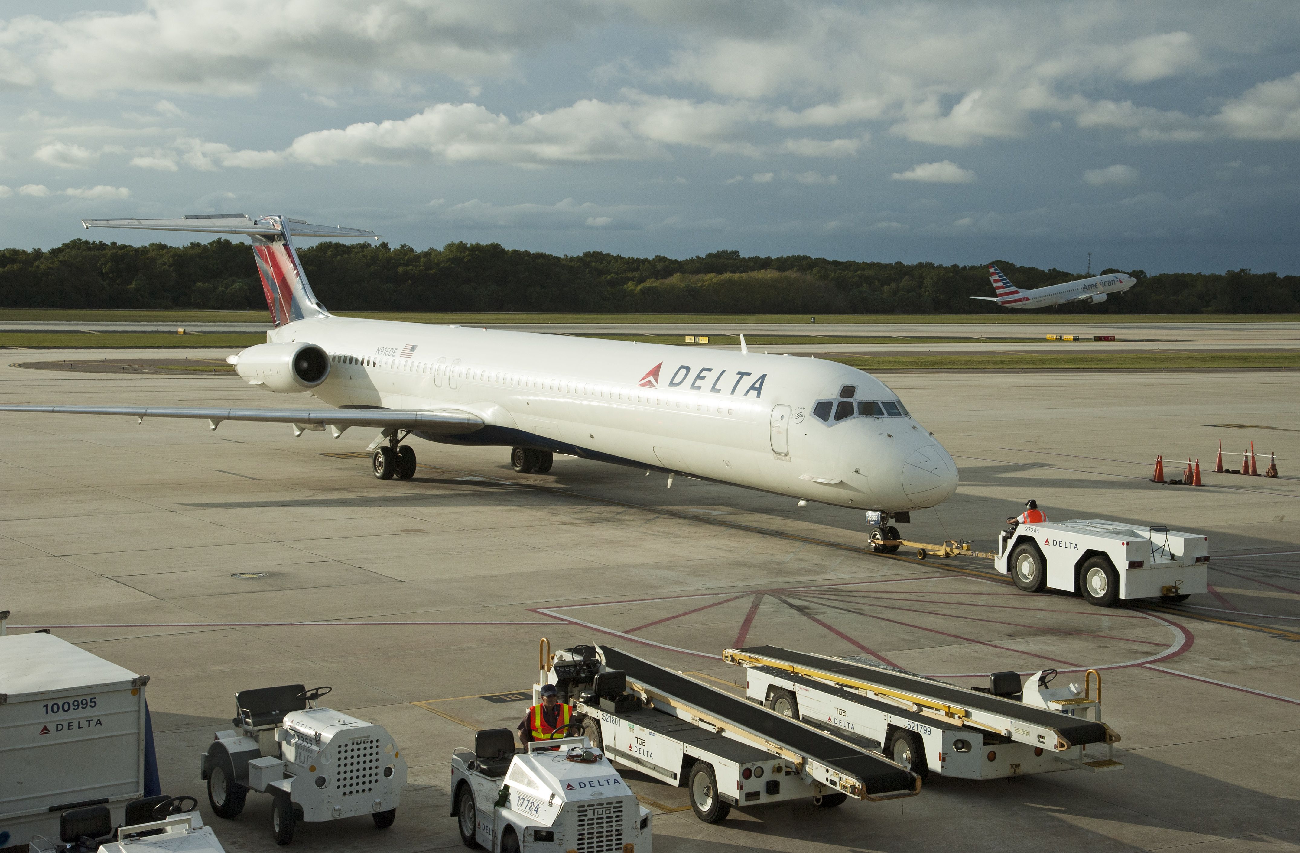 Delta Promotes Pilots to Captain Faster If They Fly This ...