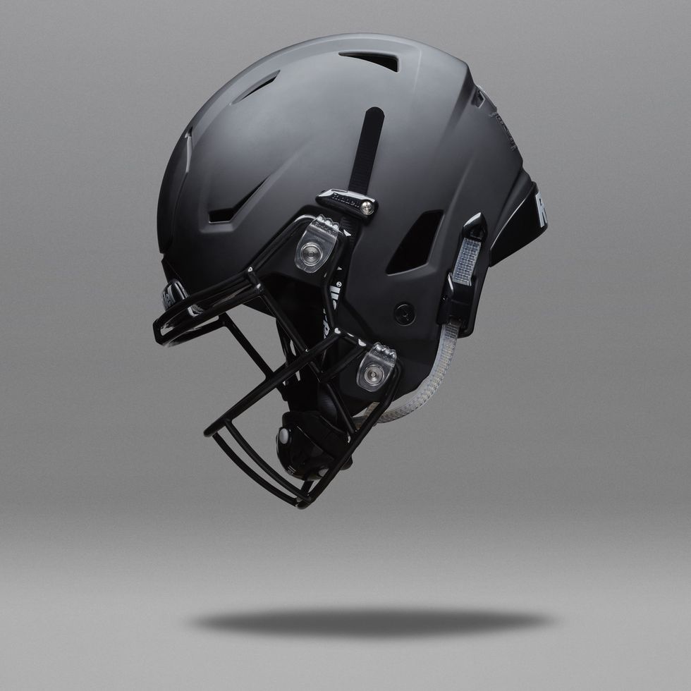 Football Helmets for 2017 Riddell and Schutt Helmet Technology