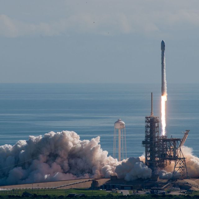 spacex-otv5-launch.jpg