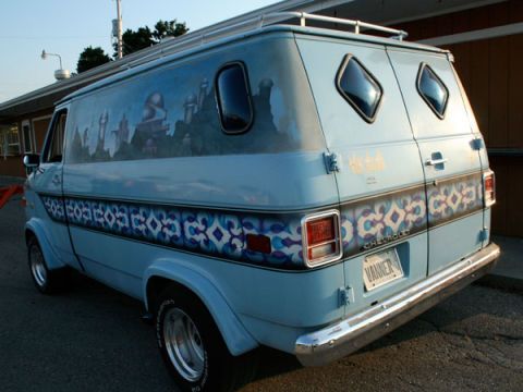 custom vans automobile