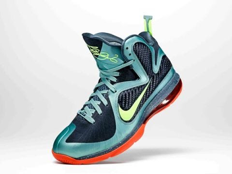 new nike bluetooth shoes