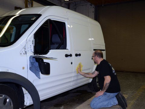 How To Vinyl Wrap A Car