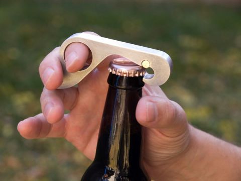shotgun a beer with your thumb