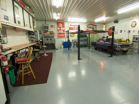 10 Ingenious Ideas to Keep Your Garage Organized