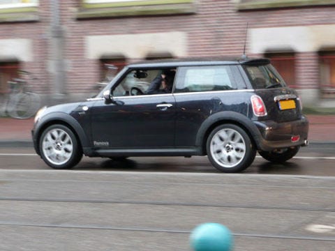 14 Silly Items Found In Car Owner S Manuals