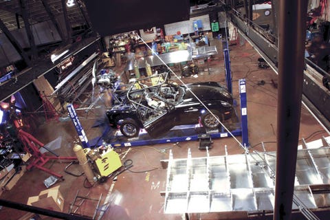 Jesse James Builds A Flying Car On Monster Garage