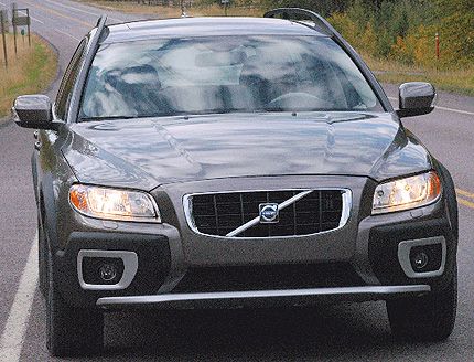 08 Volvo Xc70 Test Drive Off Road Luxury Gets Real